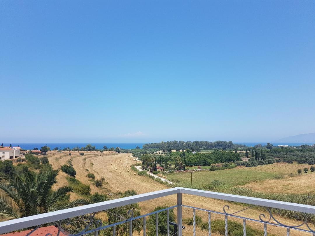 Panoramic Sea View Apartment In Polis-Latchi Exteriér fotografie