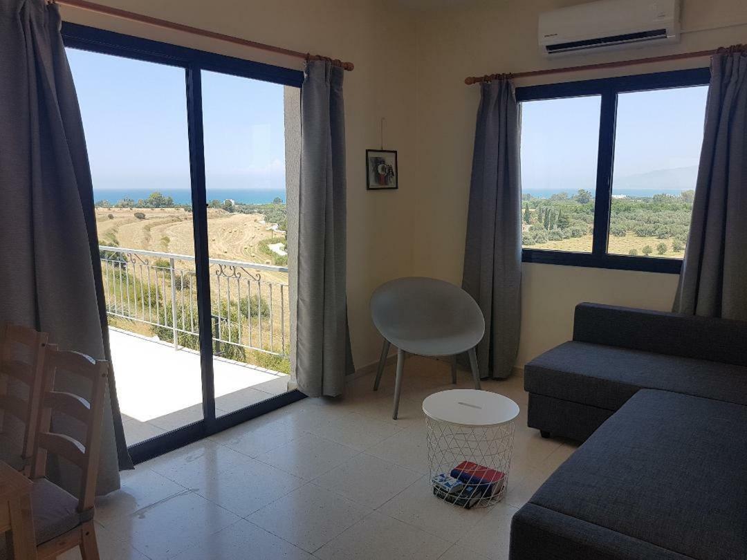 Panoramic Sea View Apartment In Polis-Latchi Exteriér fotografie